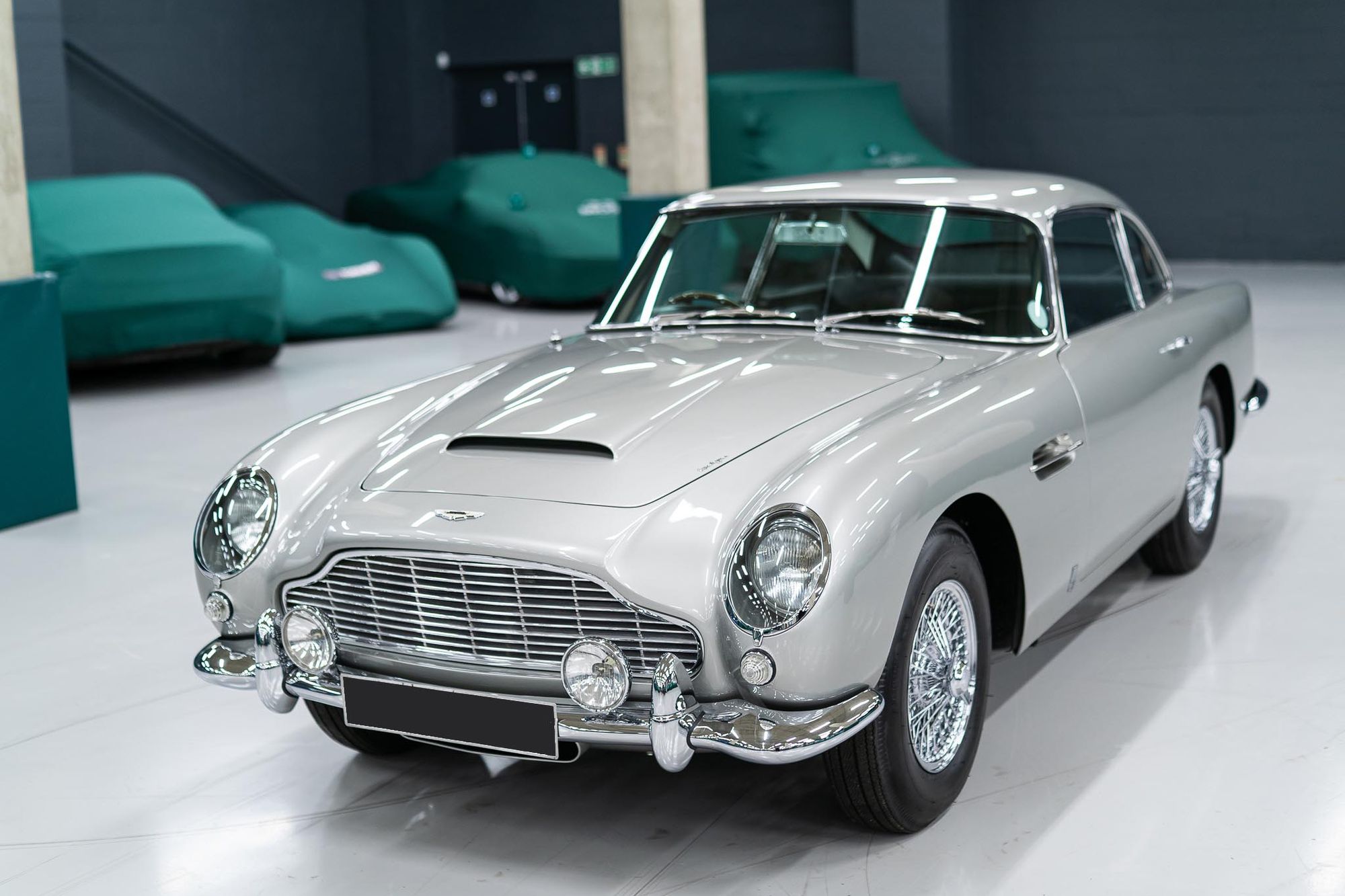 A Timeless Classic: The 1964 Aston Martin DB5