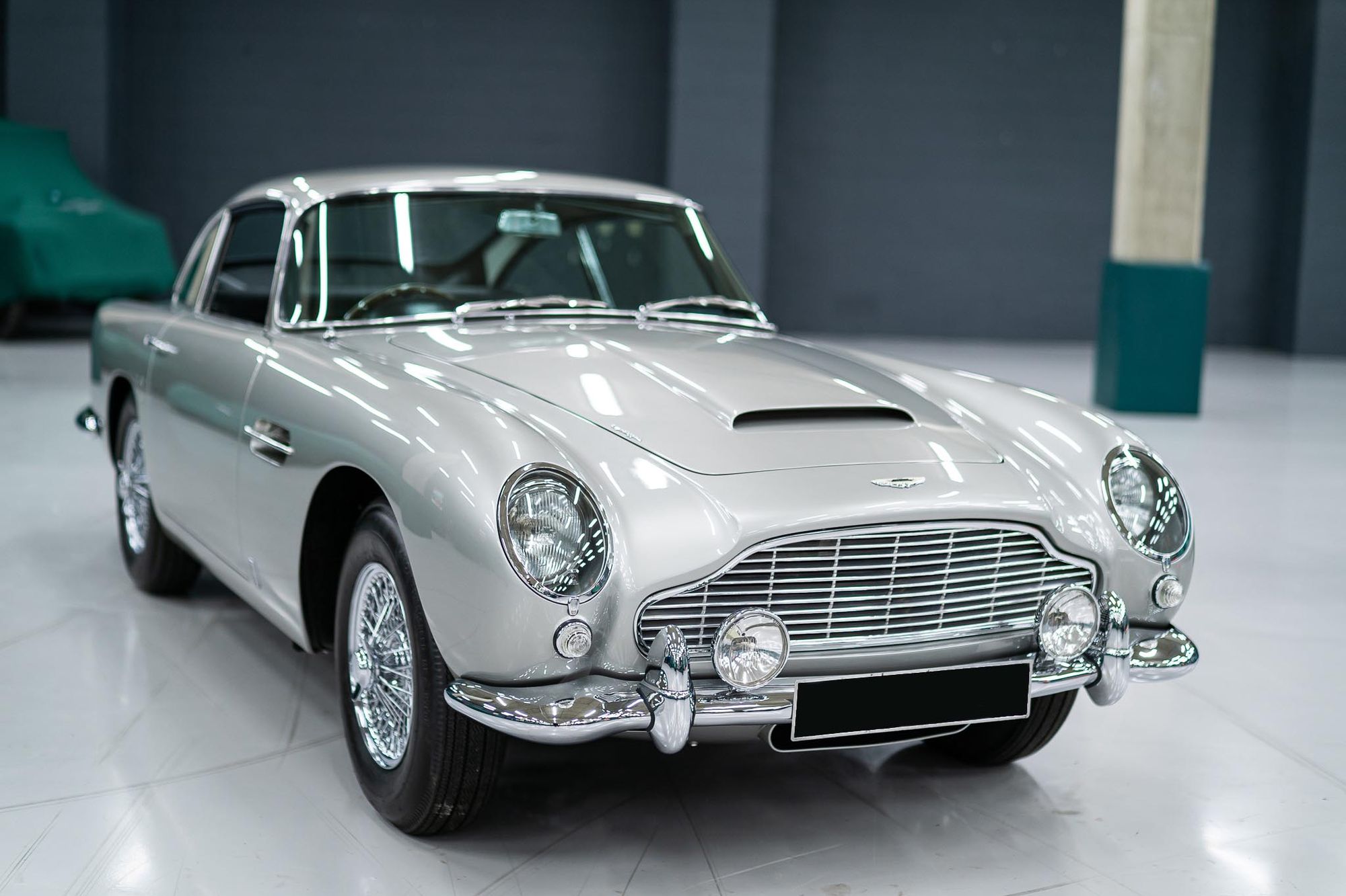 bburago aston martin db5