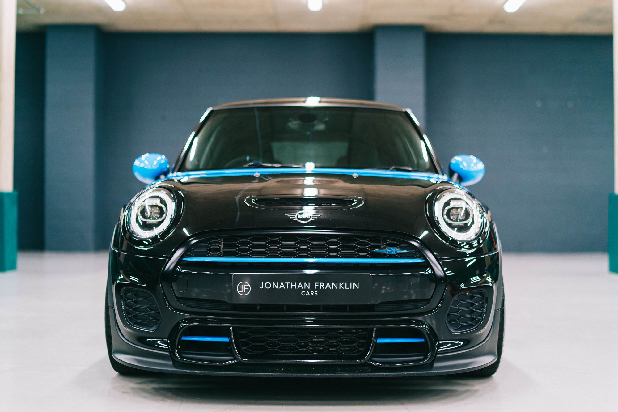 2018 Mini  JCW Mulgari 