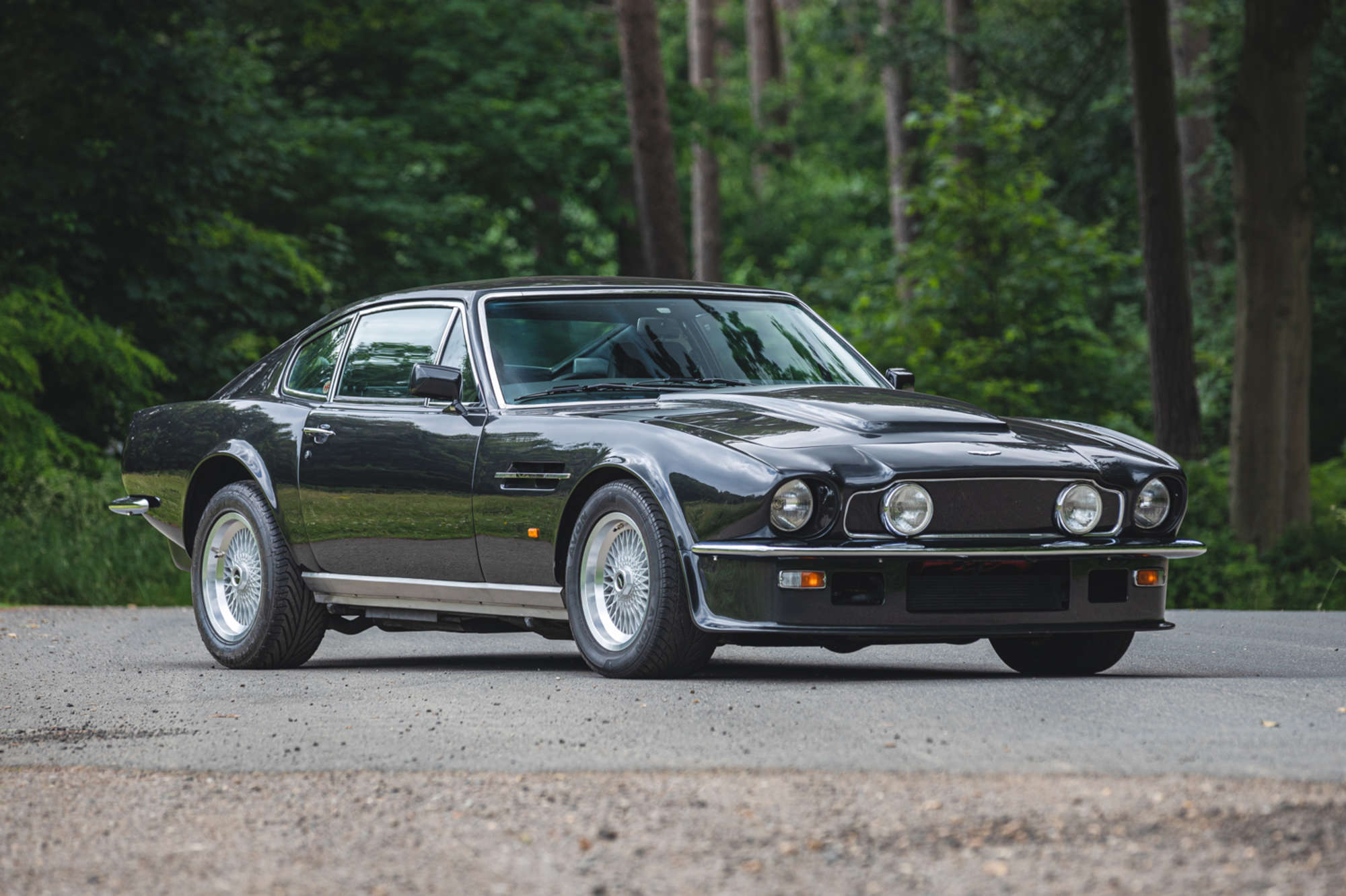 1989 Aston Martin V8 Vantage X-Pack Coupe (Manual gearbox) For